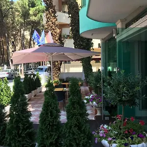 Western Star Durres